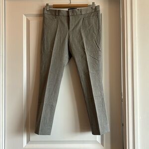 Banana Republic Sloan pants, cropped.  Size 4P.  Excellent used condition!